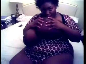 Beautiful voluptuous black woman brickhouse