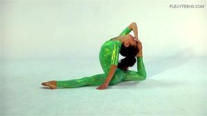 -Yoga/Fitness/Stretching thumbnail