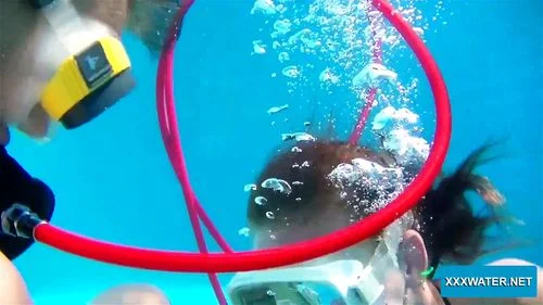 Underwater Show, fingering, kissing, hd porn