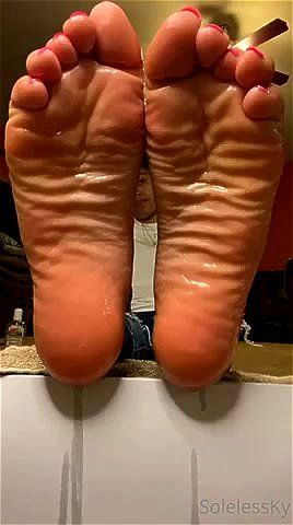 Feet Soles уменьшенное изображение