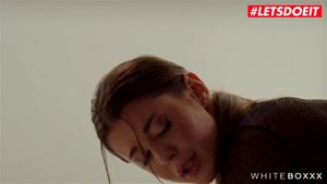 Watch from 0:09:54