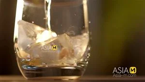 Watch from 0:05:28