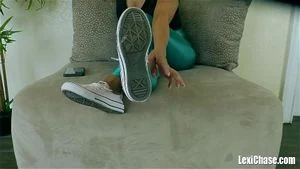 feet thumbnail