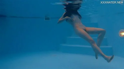 underwater girls, poolside, professional, underwatershow
