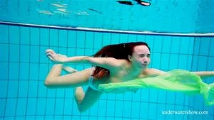 UNDERWATERSHOW thumbnail