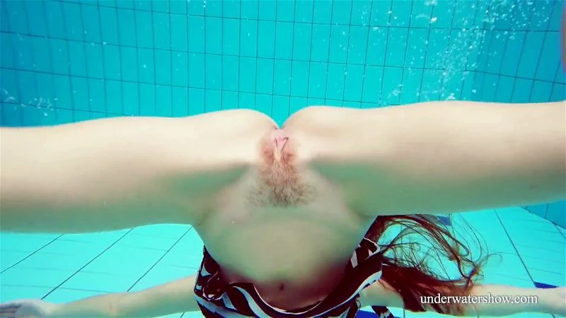 Hot Russian underwater babe Nina Mohnatka Hot Russian underwater babe Nina Mohnatka