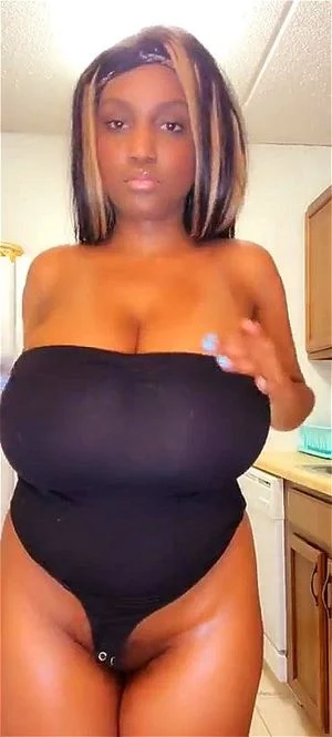 Ebony Big Tits thumbnail