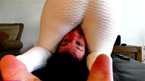 facesitting leggings: Licking, Big Ass & Bbw Porn - SpankBang