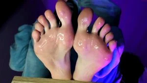 feet thumbnail