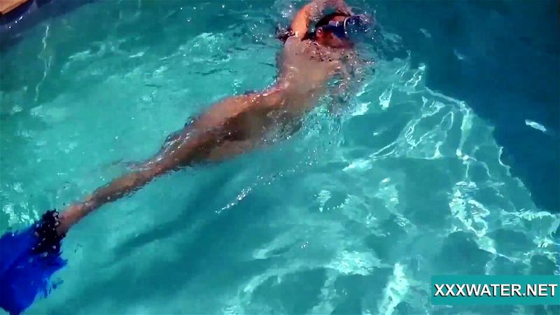 Sexy Candy swims and strips nude underwater Sexy Candy swims and strips nude underwater
