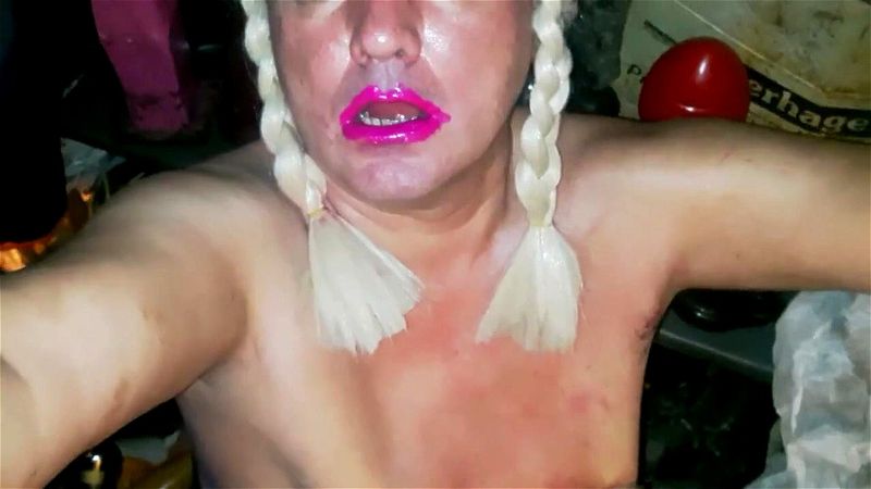 DGB05 - SISSYBOY BLONDE VLECHTJES - BLONDE PIGTAILS - MAKEUP - NIPPLE SUCTION