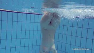 UNDERWATER SHOW サムネイル