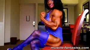 muscled girls thumbnail