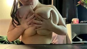 Big tits thumbnail