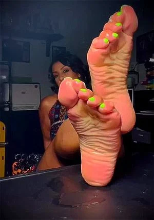 Foot joi thumbnail