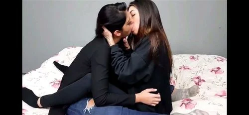 kissing, girls, lesbian, deepkissing