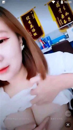 Watch from 0:04:35