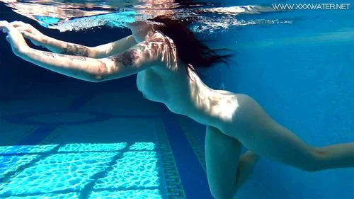 solo female, outside, Underwater Show, professional