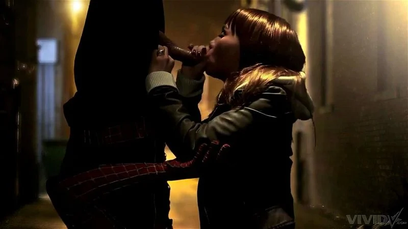 Mary Jane gives Spidey an upside down blowjob