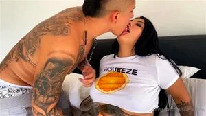 Watch from 0:00:34