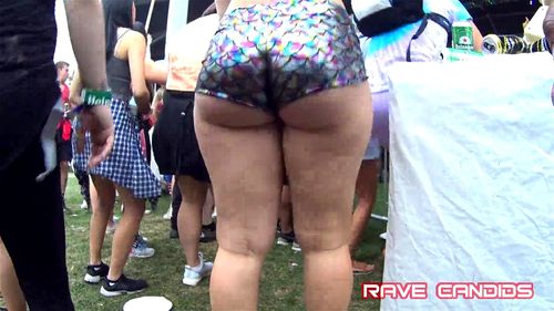 Sit on my face after the festival before you shower.: Pawg, Candid & Rave Girls Porn