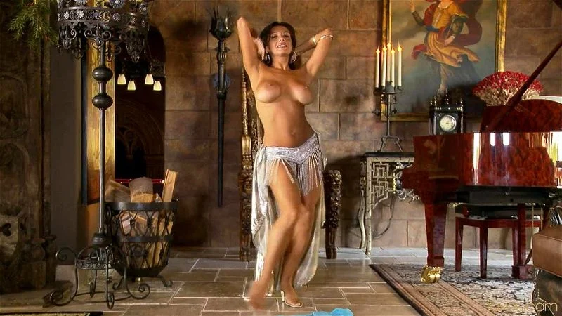 Candice Cardinelle: Belly Dancer 2