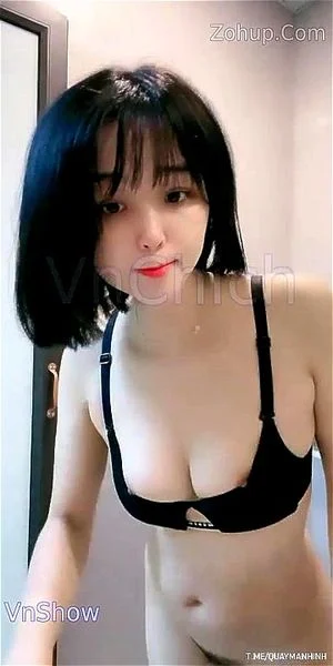 極品美女 thumbnail