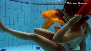 UNDERWATER SHOW thumbnail