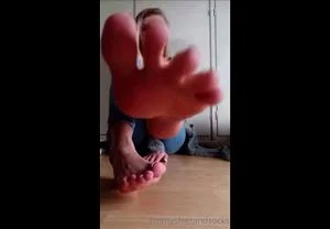 Feet thumbnail