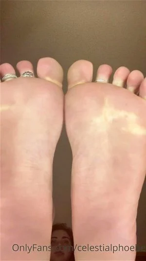 Perfect feet thumbnail