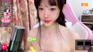 Chinese Camgirl danceCoCo thumbnail