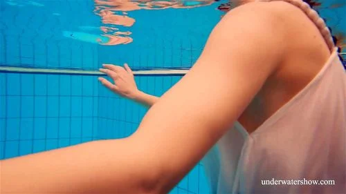 pool girls, professional, horny babes, underwatershow