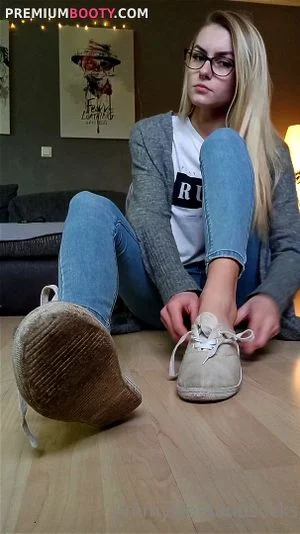300px x 534px - Watch Blonde German girl shows you her dirty soles - Teen, Blonde, German  Porn - SpankBang