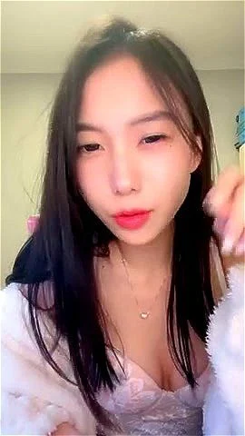 Chinese bitch is my ex Chinese bitch is my ex