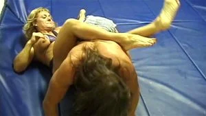 Wrestling female  anteprima
