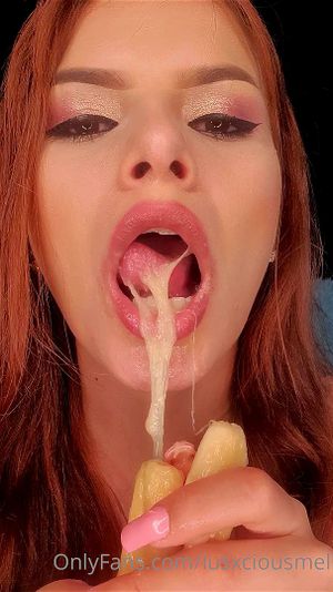 Slobbery Banana Deepthroat ASMR