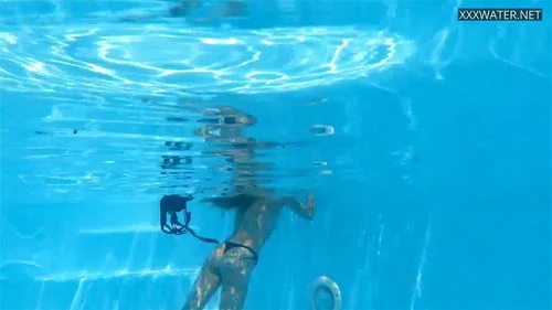 solo female, hd porn, girlfriend, underwatershow