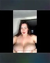 Hot big boob babe