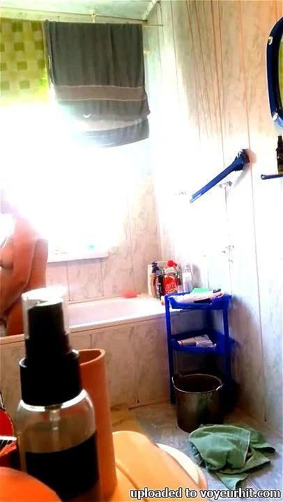 Bathtub hidden masturbation Bathtub hidden masturbation