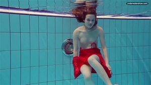 Libuse underwater slut naked body