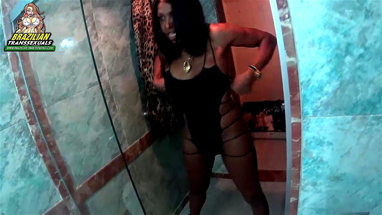 Suzana Holmes Shemale Blogger - Watch Brazilian Transexauls Suzana Holmes 2014 solo behind the scenes -  Ebony, Tranny, Shemale Porn - SpankBang