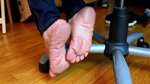 1280x720 - Soles 234 60 FPS & Foot Fetish , her name ? put in comment please
