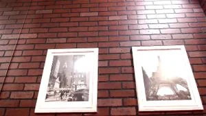 Watch from 0:40:14