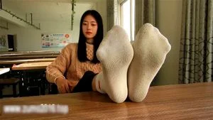 Asian feet thumbnail