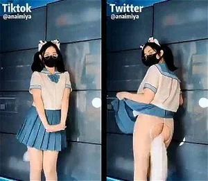 Tiktok vs Twitter cosplay