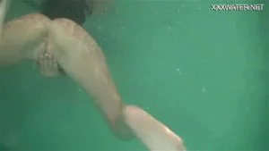 zUNDERWATER thumbnail