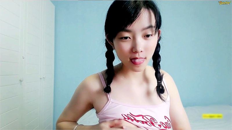 Super Cute Asian Teen Shows Boobs & Ass