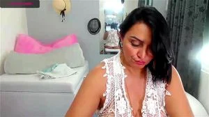 Latina milf thumbnail