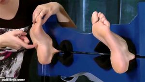 Feet/Tickling 2 thumbnail