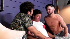 Hunk Dalton Riley fucked two wet hungry assholes